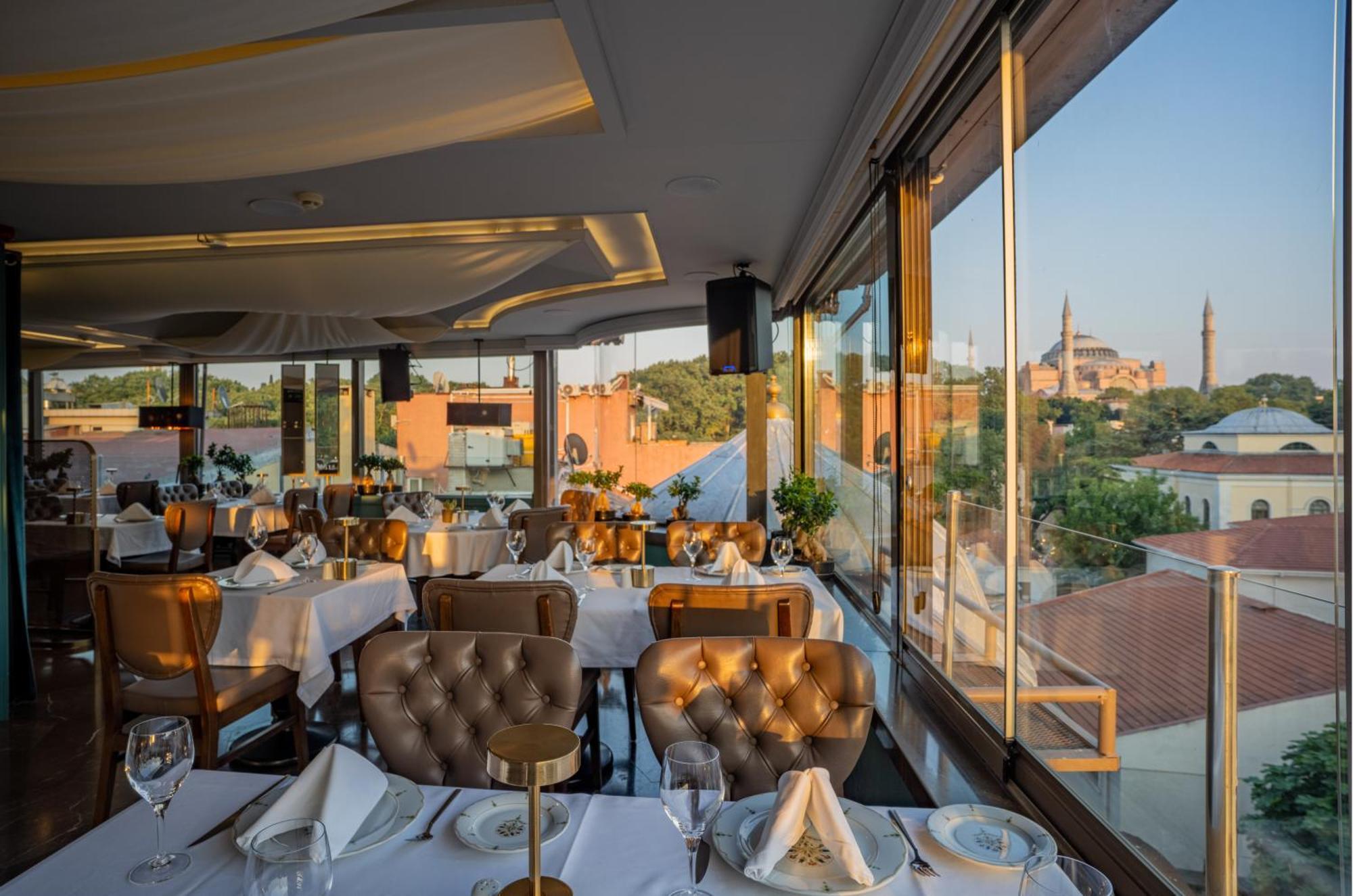 Romance Boutique Class Стамбул